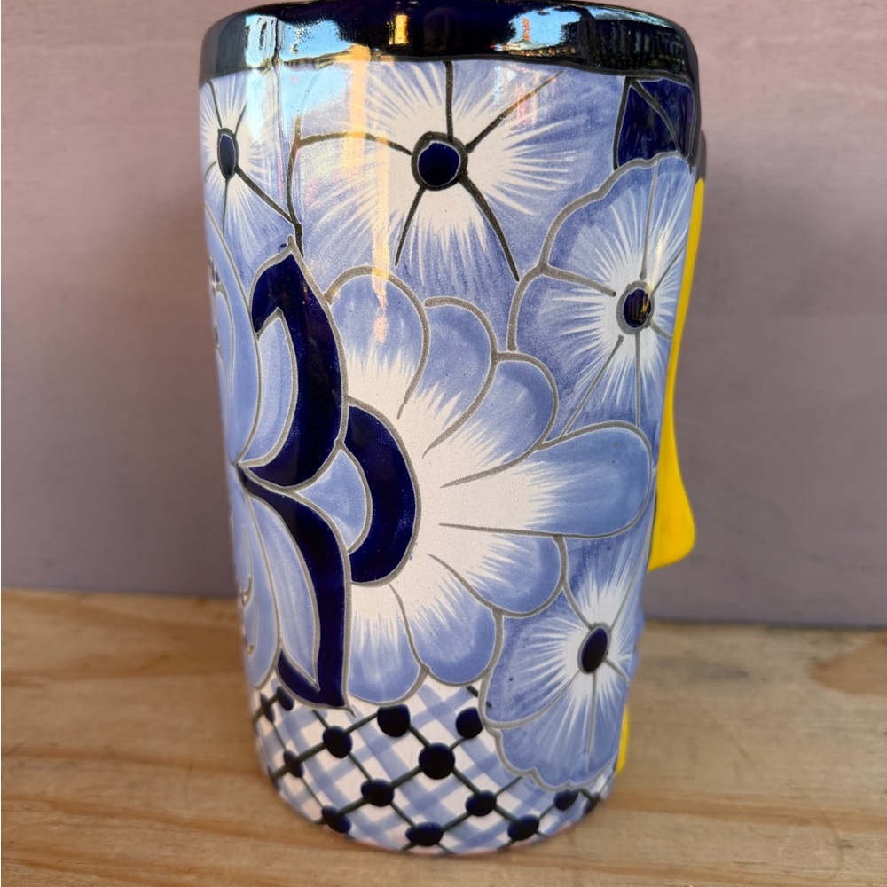 Mexican Talavera Half-Face Planter, Pottery - Picture 4 of 7
